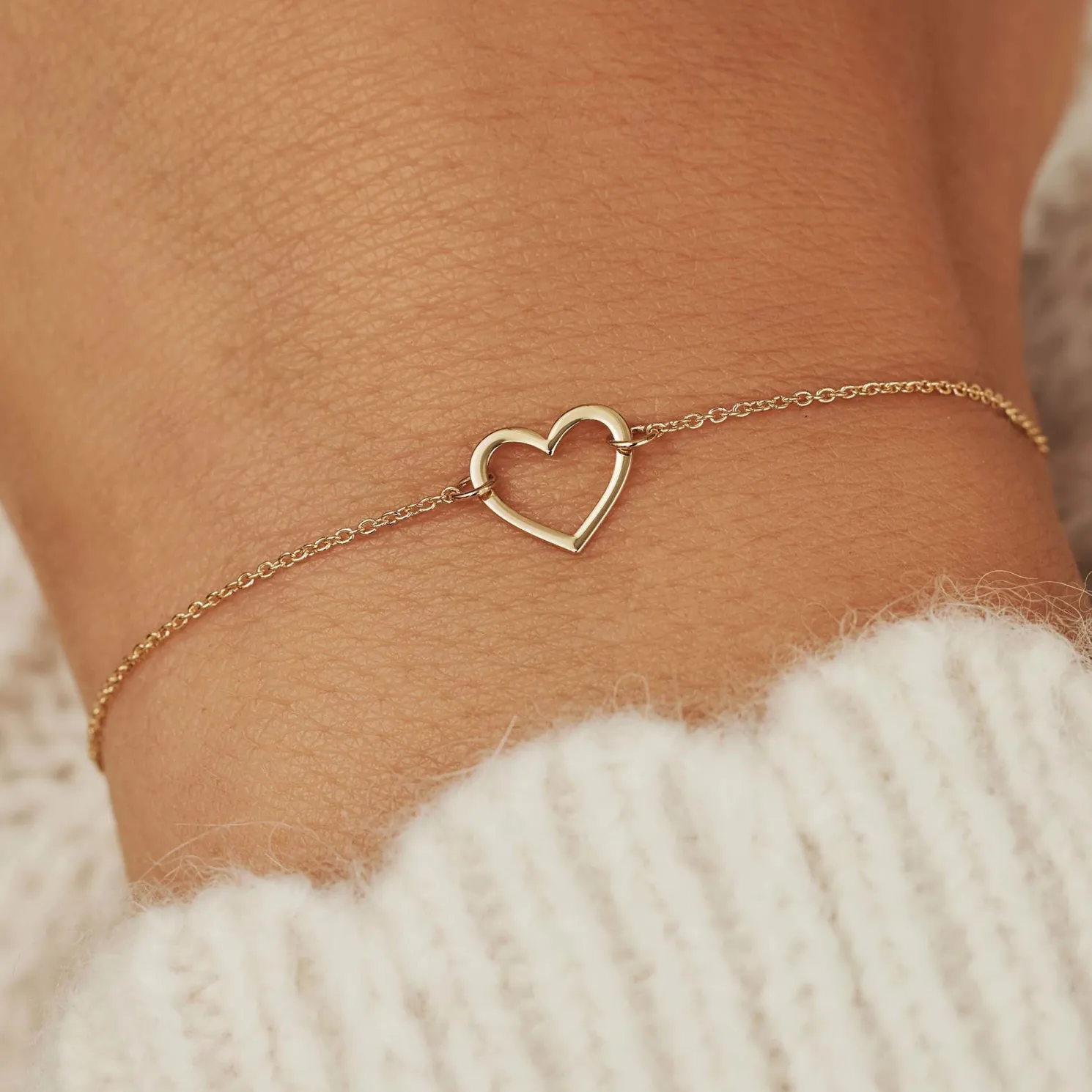 Belleville Amore 14 karaat gouden armband met hartje