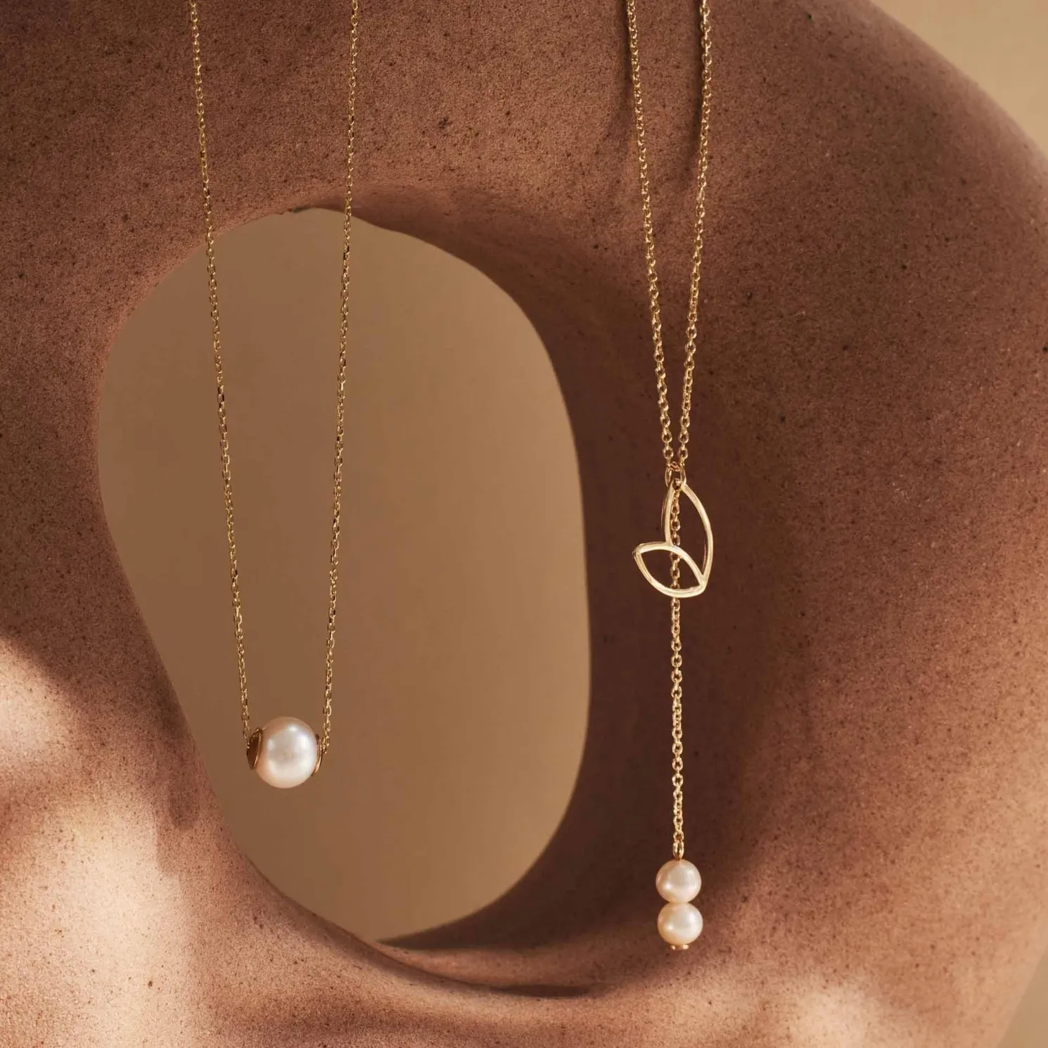 Belleville Luna 14 karaat gouden collier met zoetwaterparel