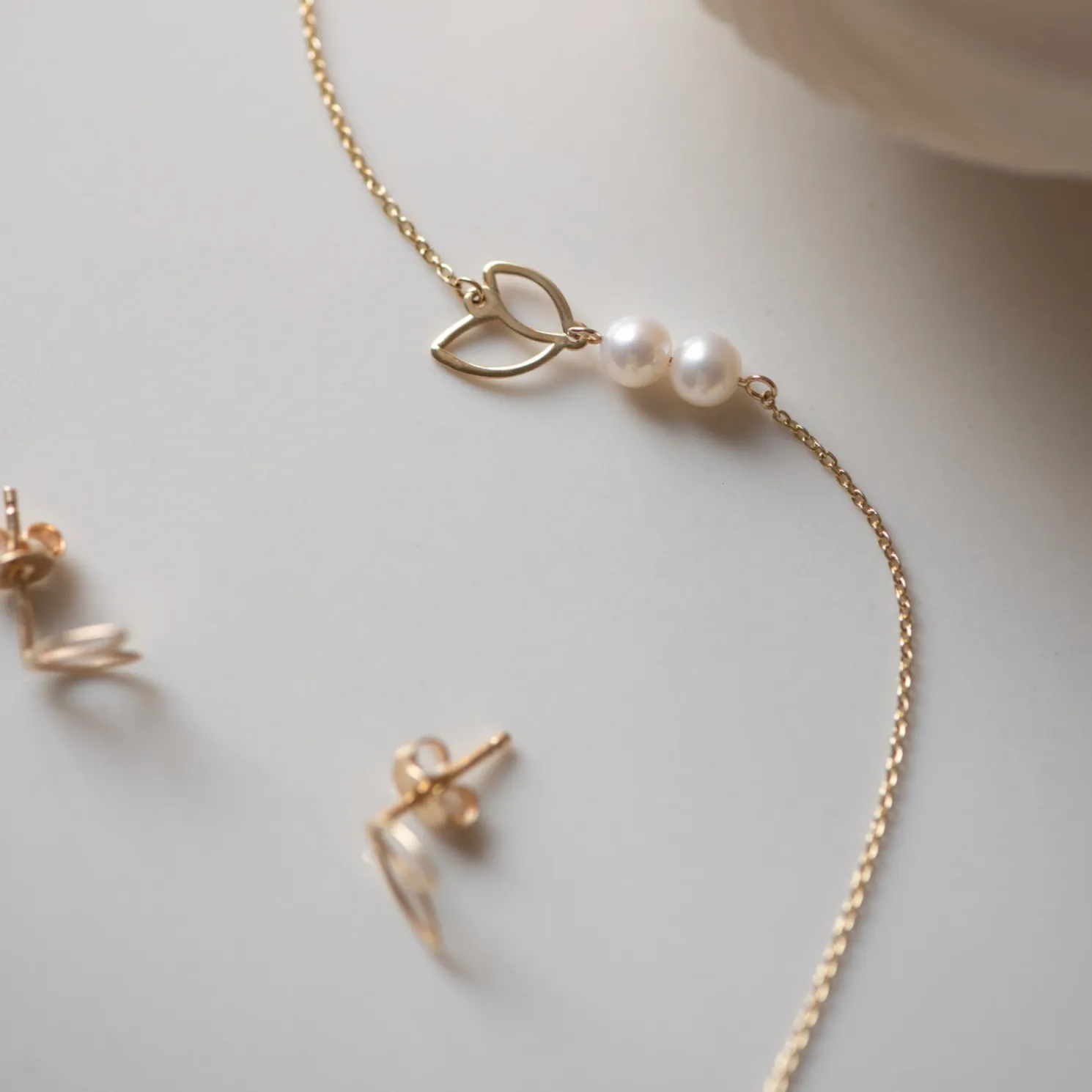 Belleville Noémi 14 karaat gouden armband met zoetwaterparels