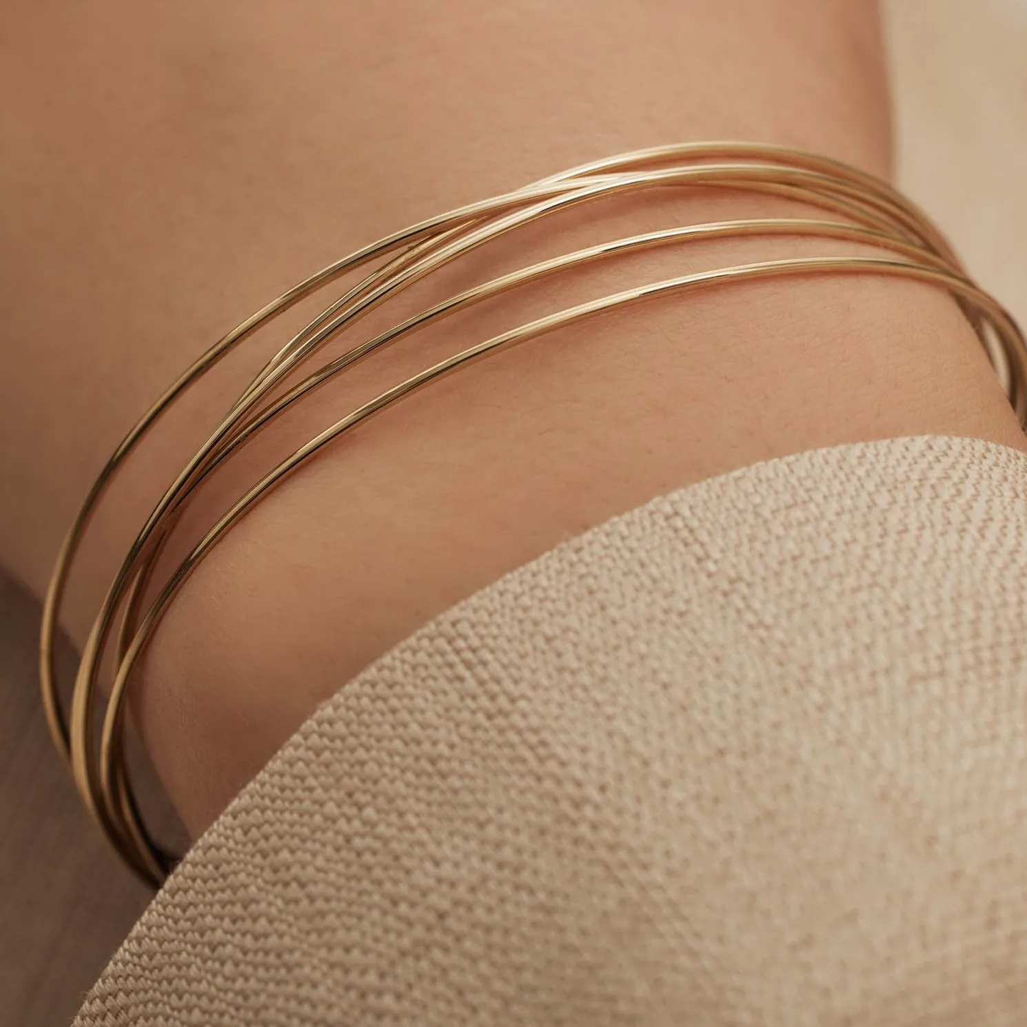 Cour d'Honneur Adora 14 karaat gouden bangles met 5 armbanden