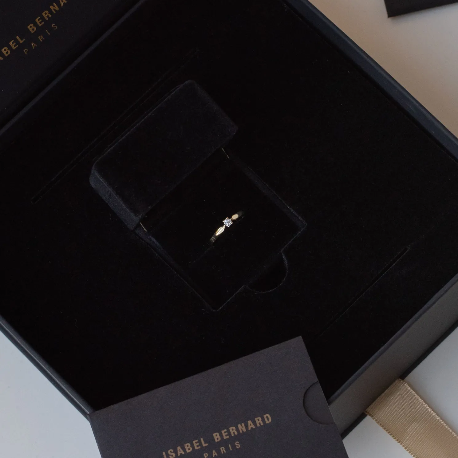 De la Paix Celesse 14 karaat gouden ring met diamant 0.07 karaat