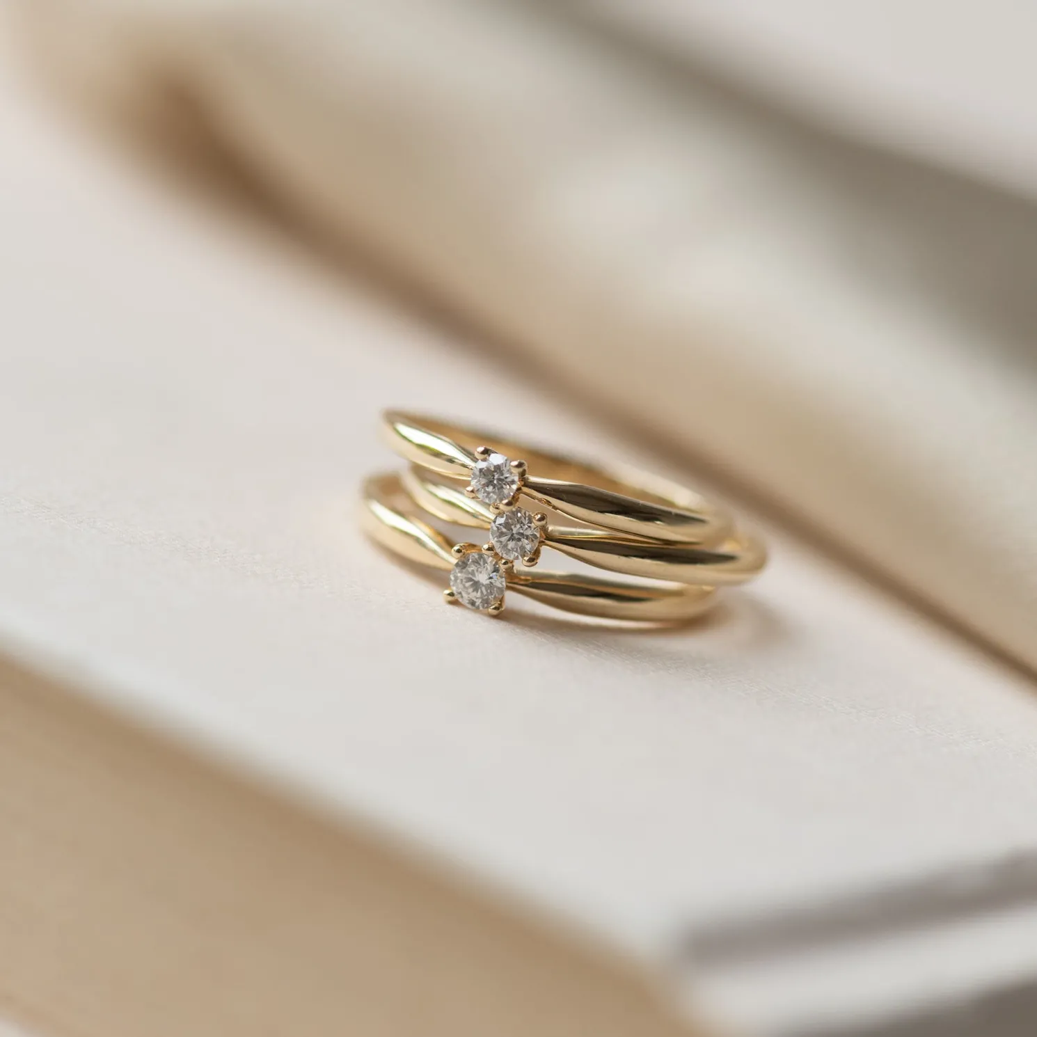 De la Paix Céline 14 karaat gouden ring met diamant 0.05 karaat