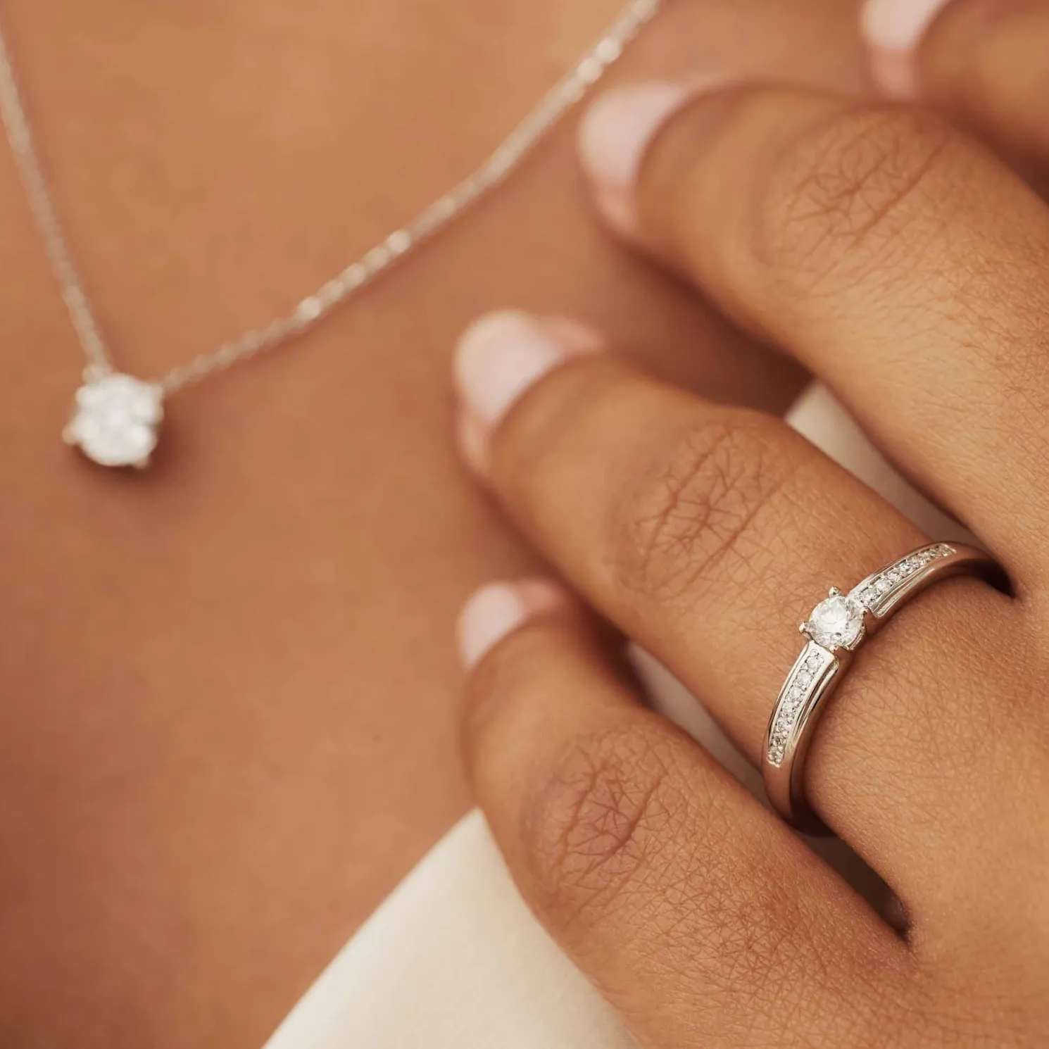 De la Paix Madeline 14 karaat witgouden ring met diamant 0.20 karaat