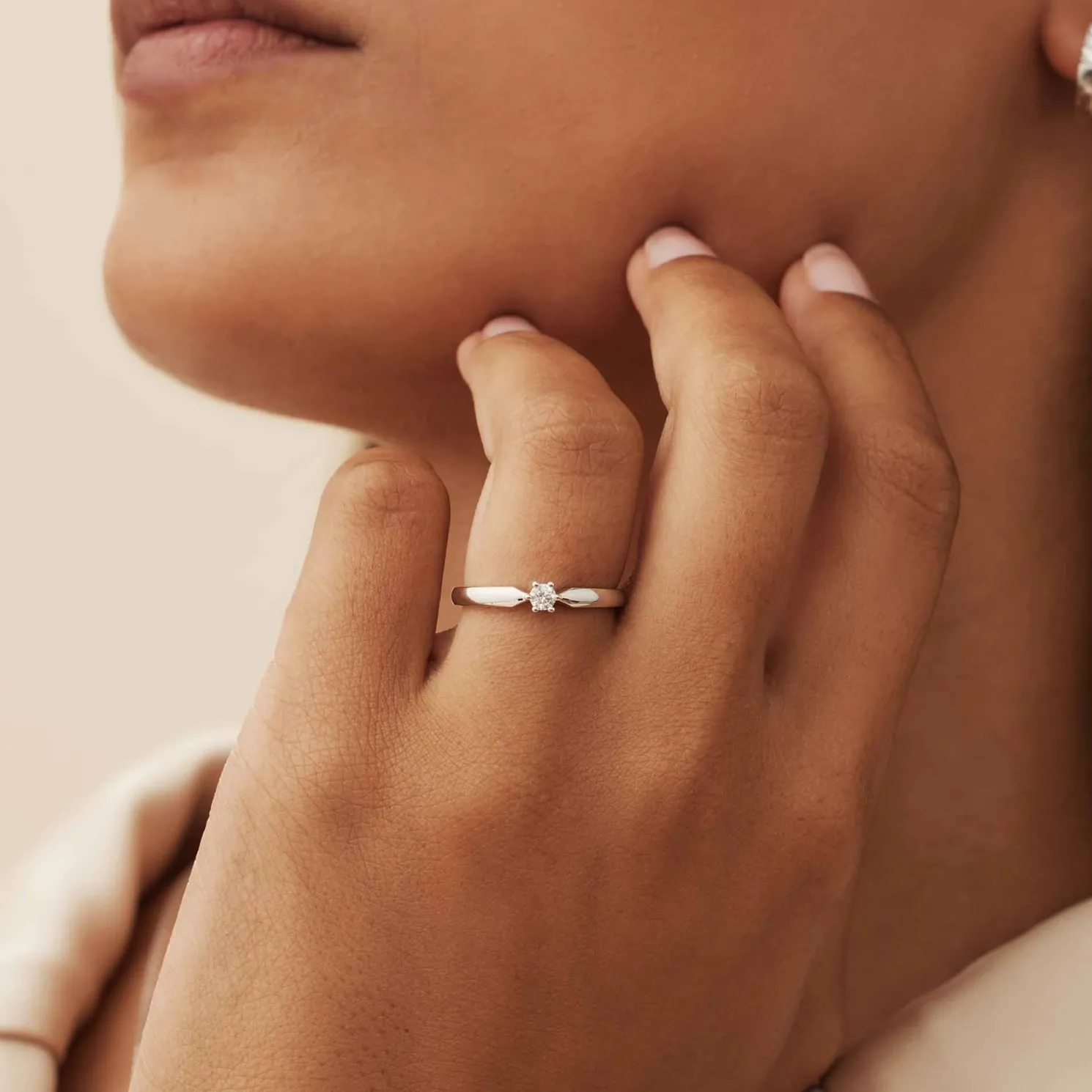 De la Paix Sybil 14 karaat witgouden ring met diamant 0.10 karaat