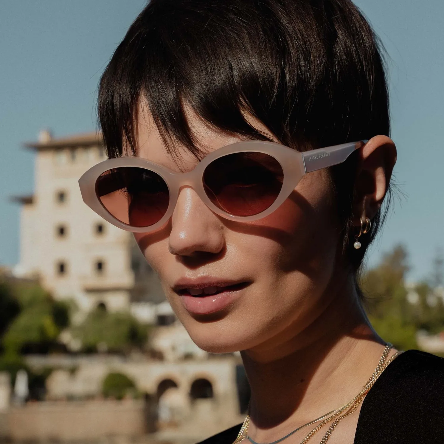 La Villette Rosaire zacht roze ovale zonnebril met roze glazen