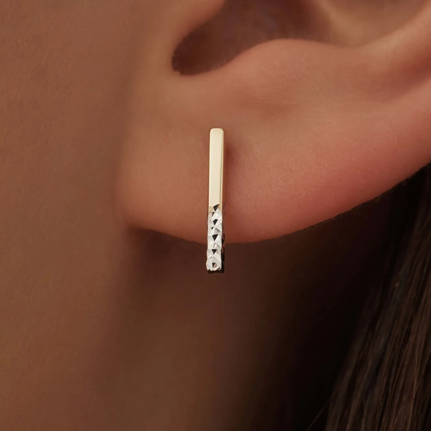 Le Marais Alice 14 karaat gouden oorknoppen met diamond cut