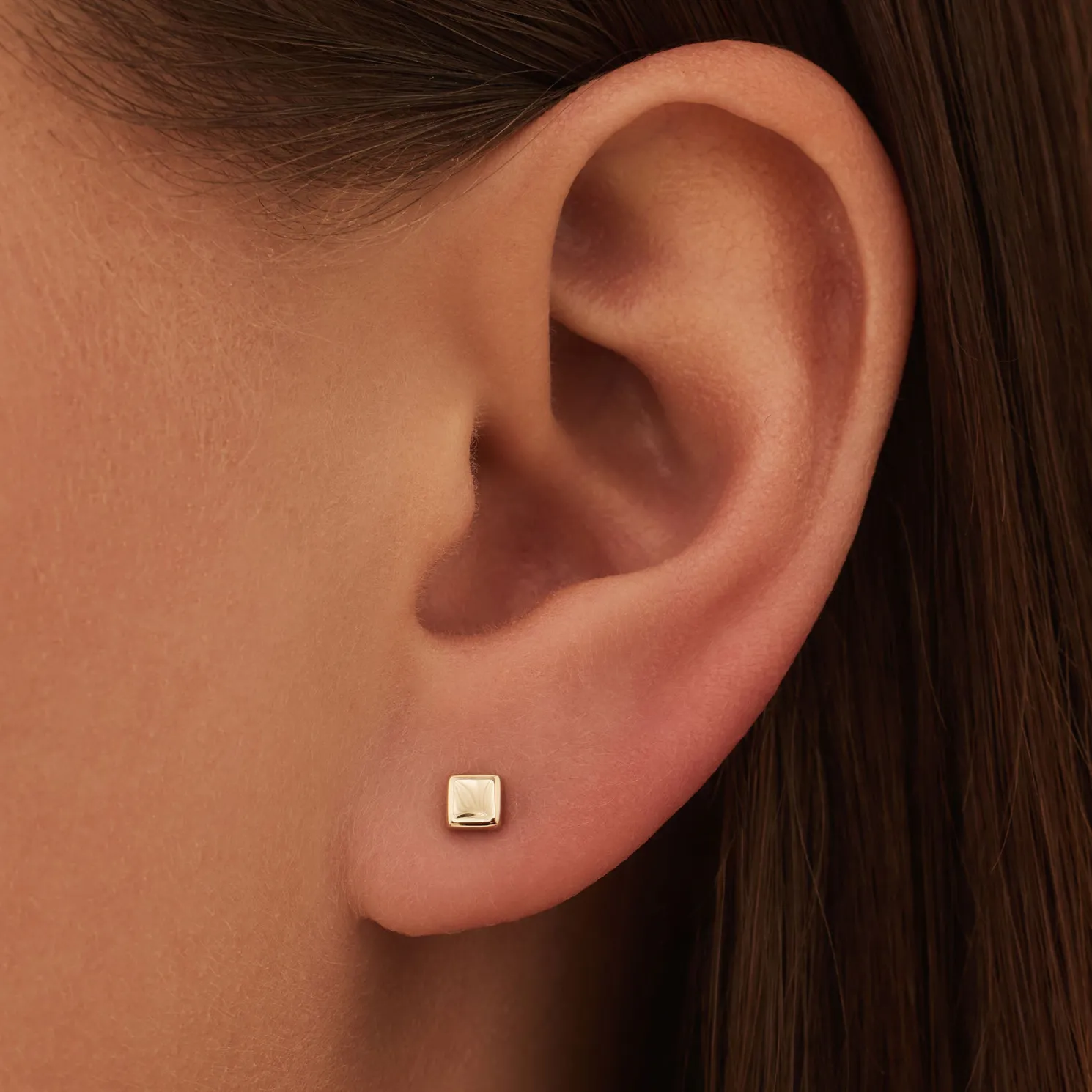 Monceau Gabrielle 14 karaat gouden vierkante oorknoppen