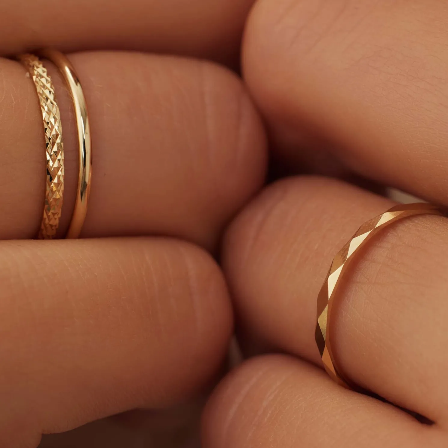 Rivoli Laura 14 karaat gouden ring met diamond cut