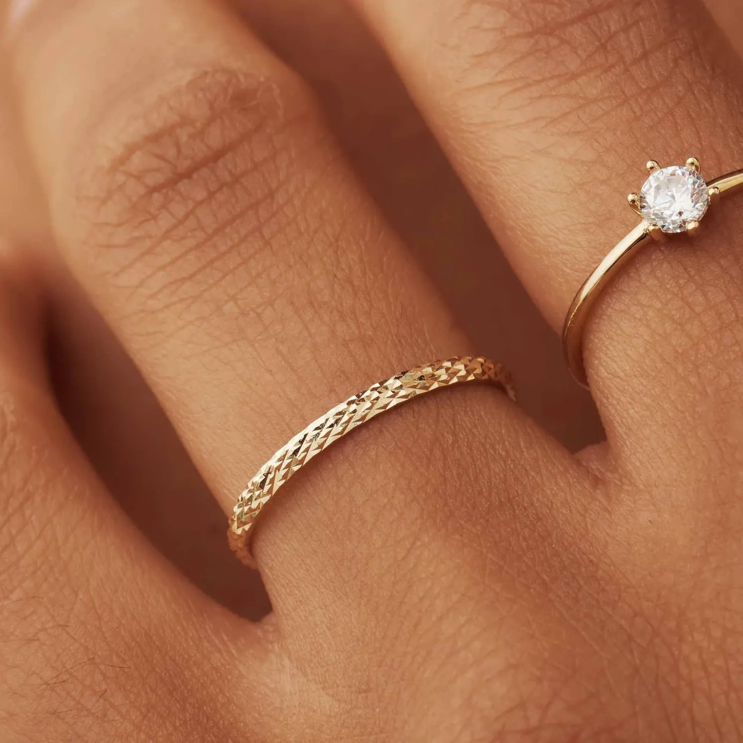 Rivoli Laura 14 karaat gouden ring met diamond cut