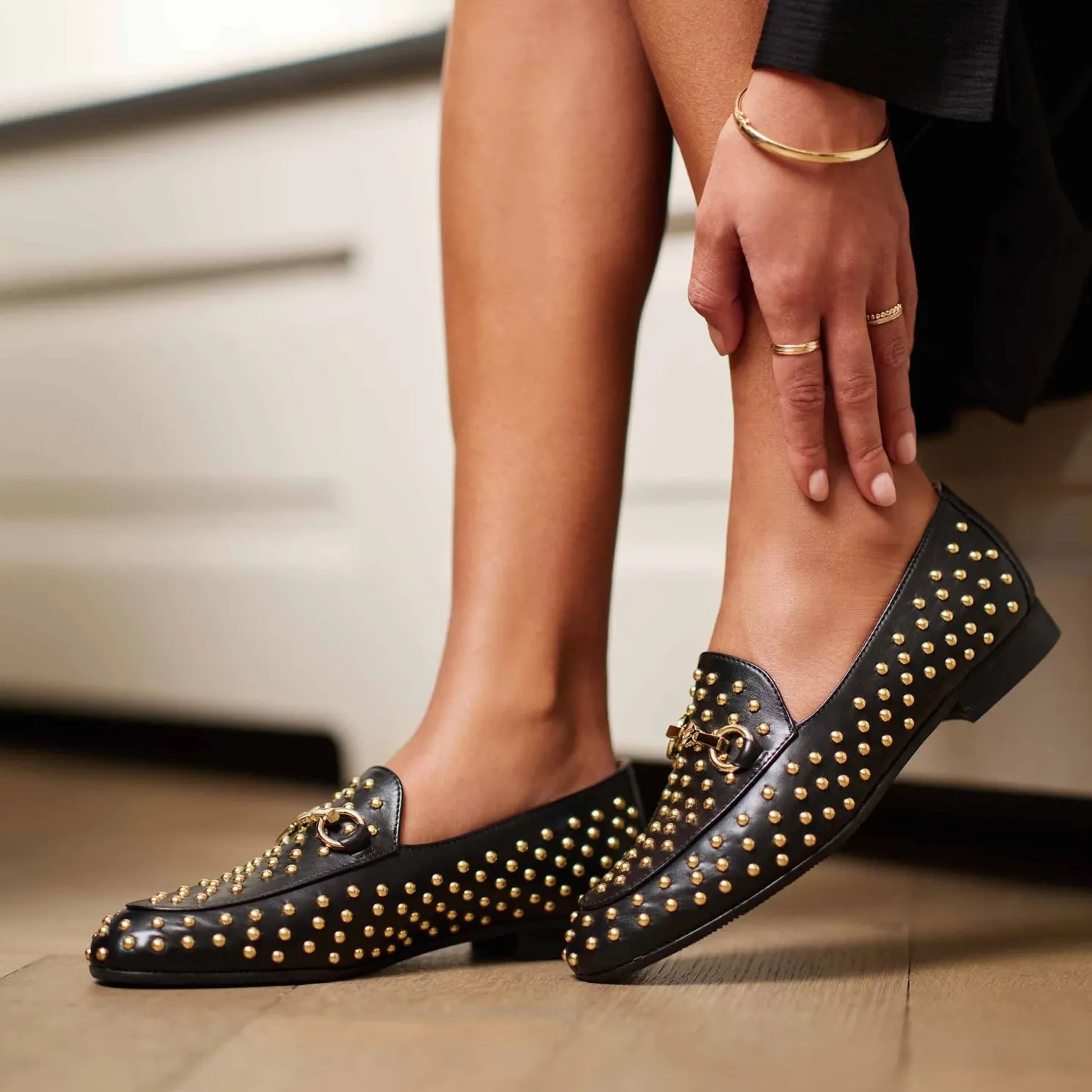 Vendôme Fleur zwarte kalfsleren loafers met studs